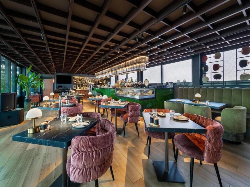 Radisson Collection Hotel, Basilica Budapest image