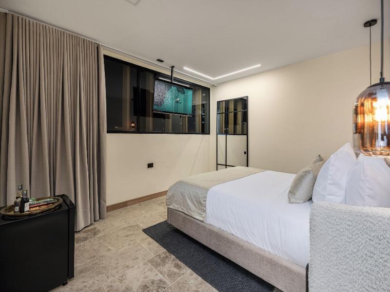 Lin Boutique Hotel By Housy Host image