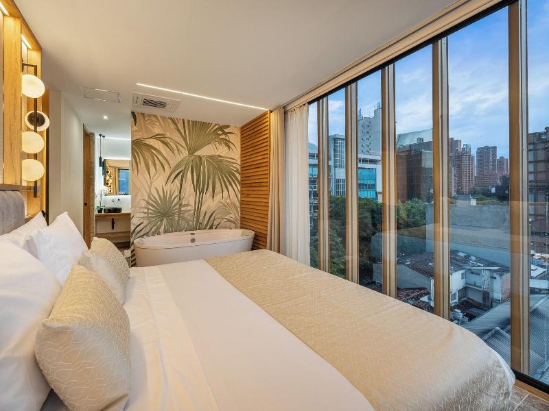 Lin Boutique Hotel By Housy Host image