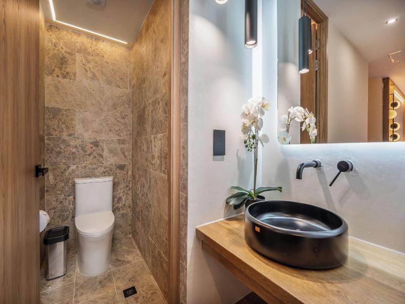 Lin Boutique Hotel By Housy Host image