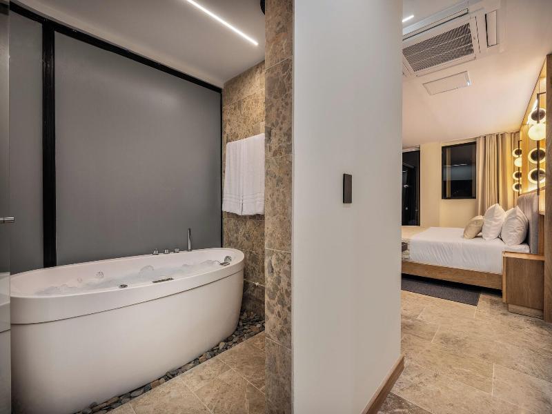 Lin Boutique Hotel By Housy Host image