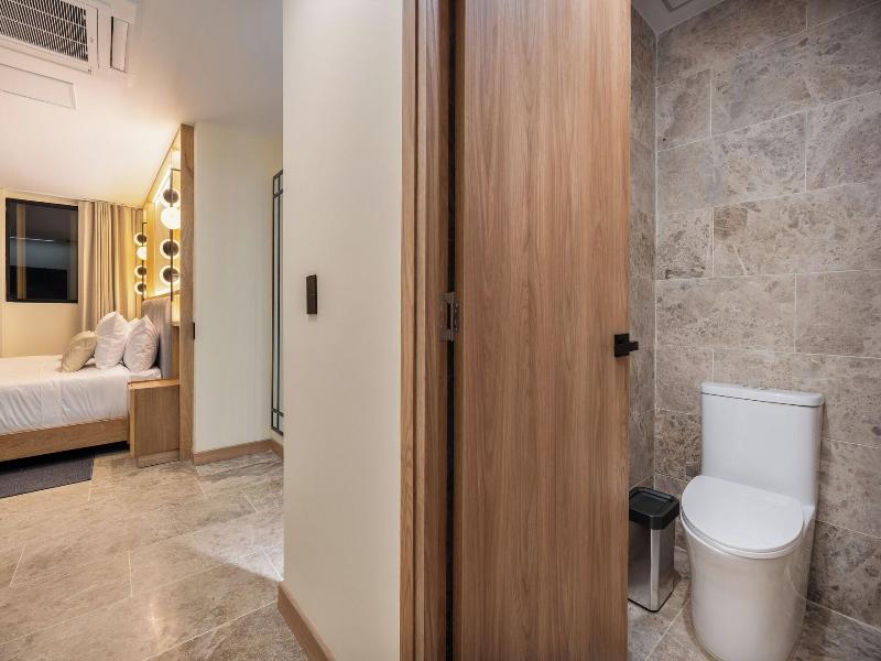 Lin Boutique Hotel By Housy Host image