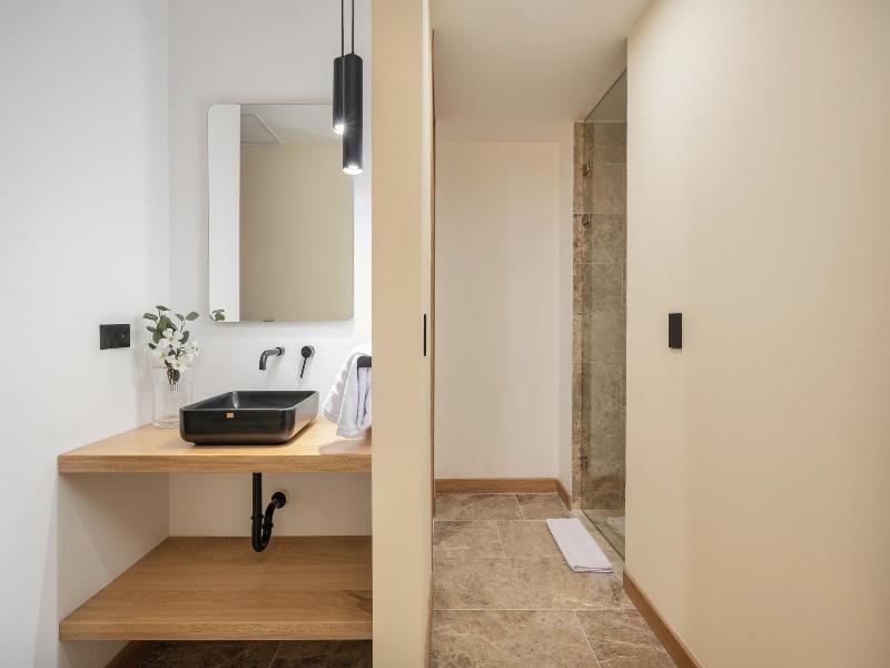Lin Boutique Hotel By Housy Host image