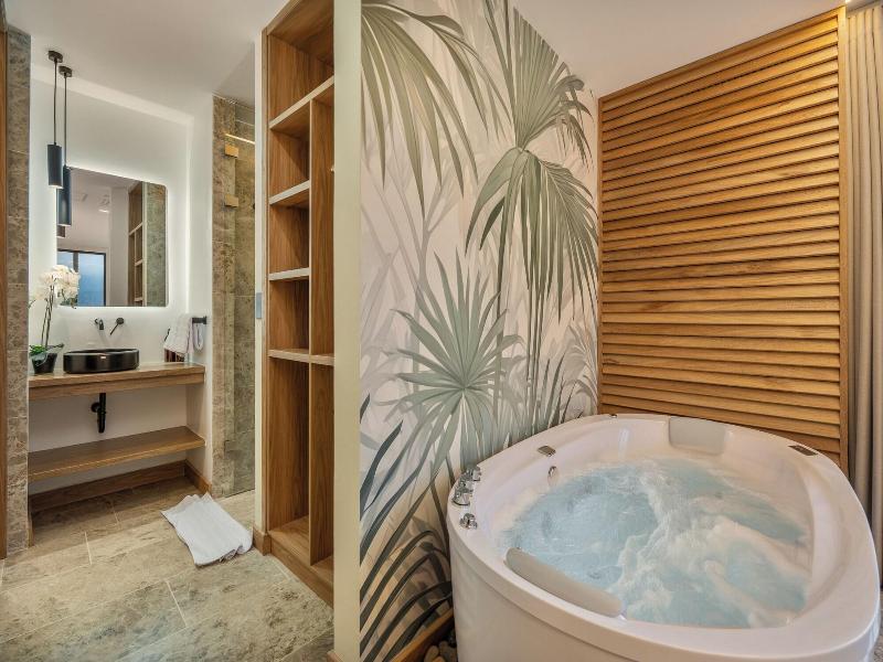 Lin Boutique Hotel By Housy Host image