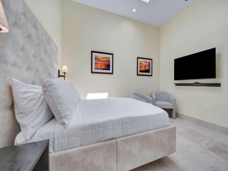 The Link Hotel South Beach image