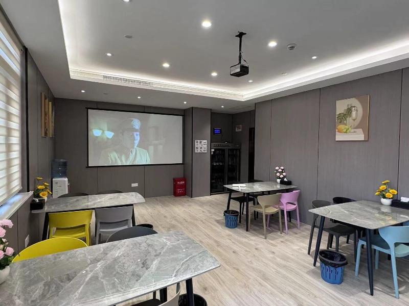 Ketangjian Apartment Hotel image