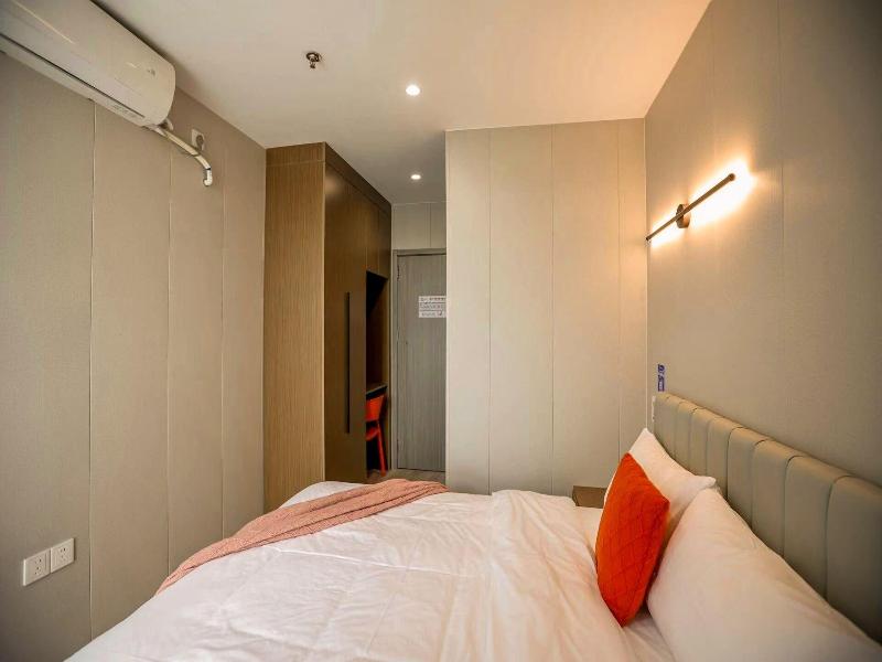 Ketangjian Apartment Hotel image
