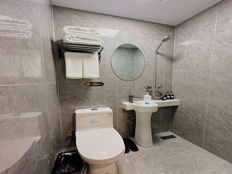 Ketangjian Apartment Hotel image