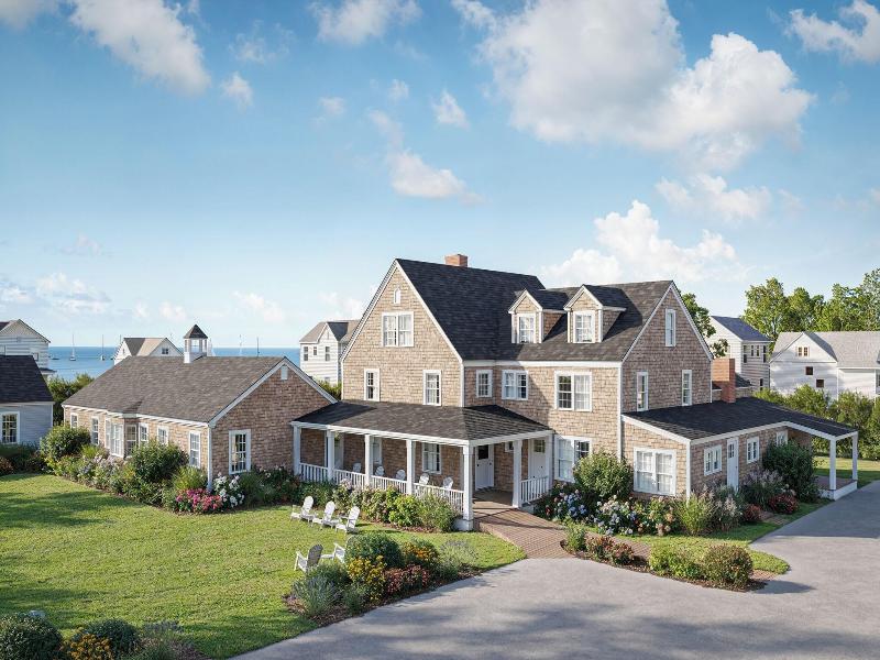 Beach Breeze Inn image