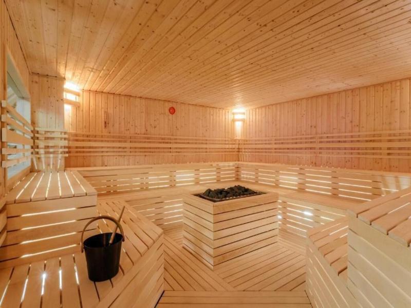 Wellness Rooms Central image