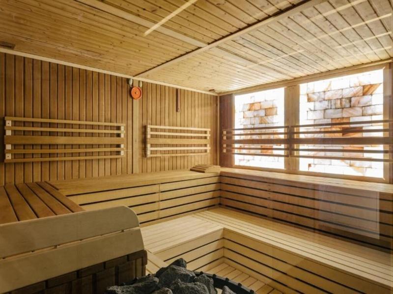 Wellness Rooms Central image