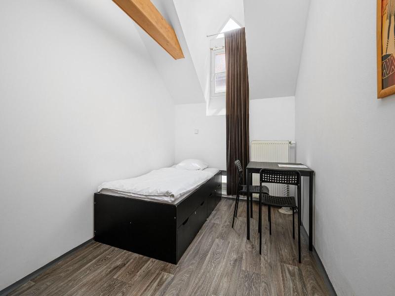 Wellness Rooms Central image