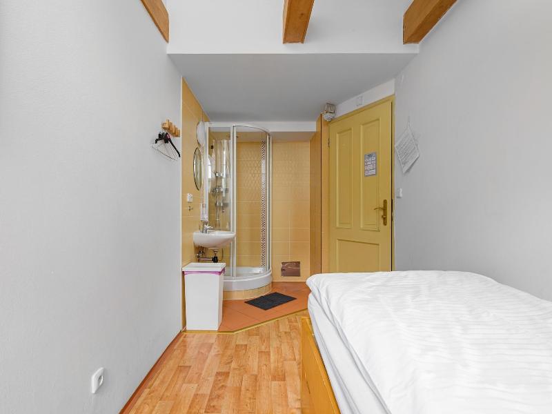 Wellness Rooms Central image