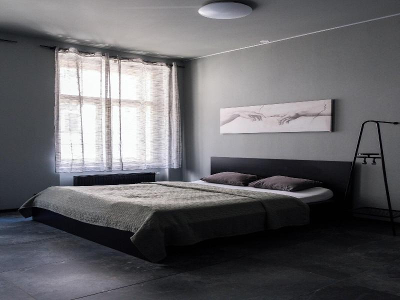 Wellness Rooms Central image