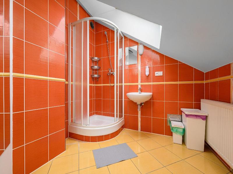 Wellness Rooms Central image