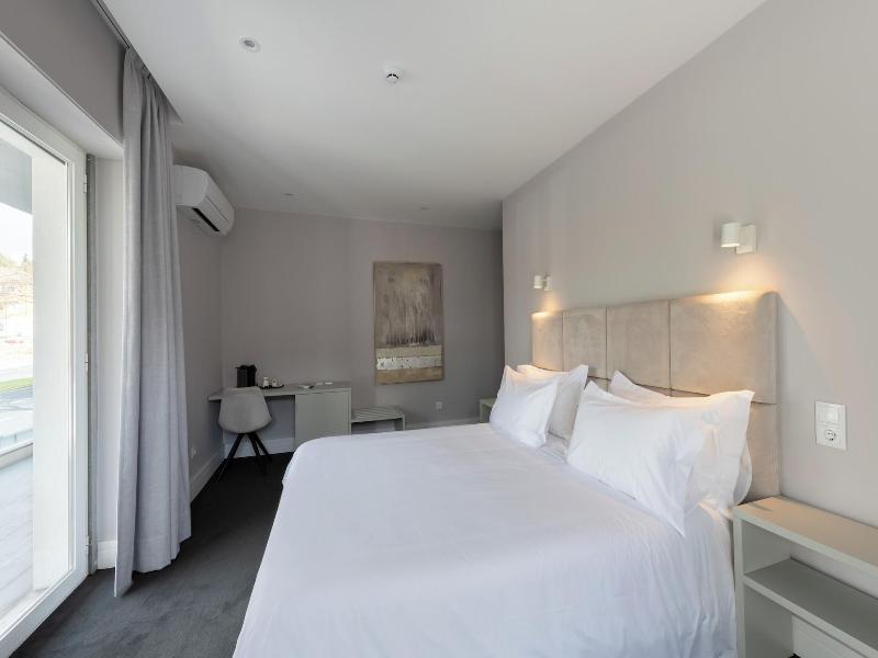 Avenue Hill Hotel image