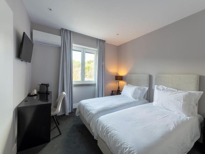 Avenue Hill Hotel image