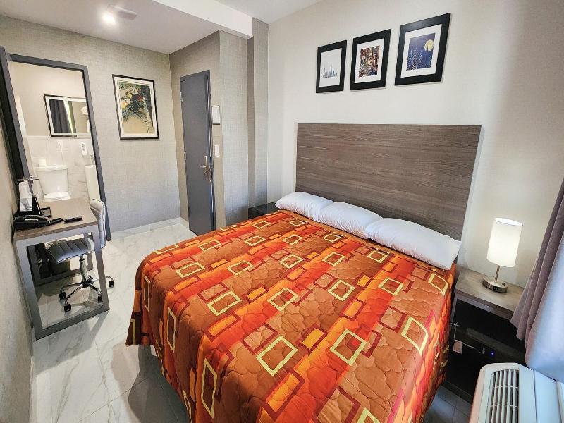 Hotel Fuego Bronx image