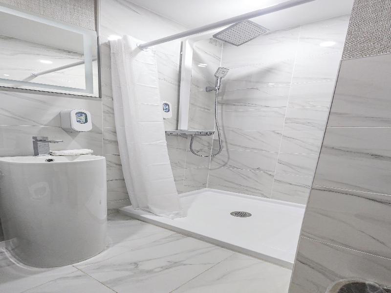 Hotel Fuego Bronx image