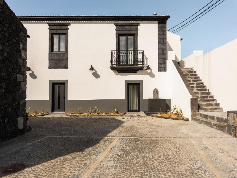 Azores Homes Resort & Spa image