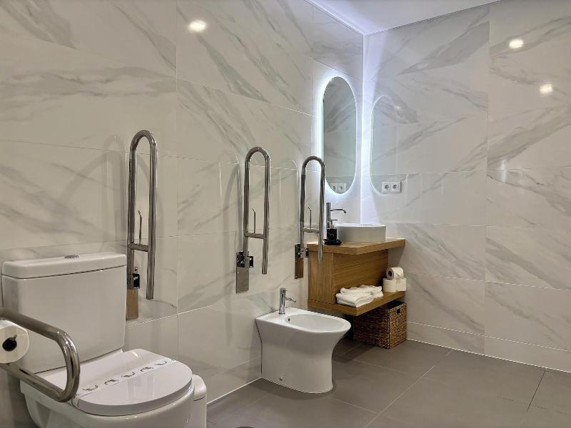 Azores Homes Resort & Spa image