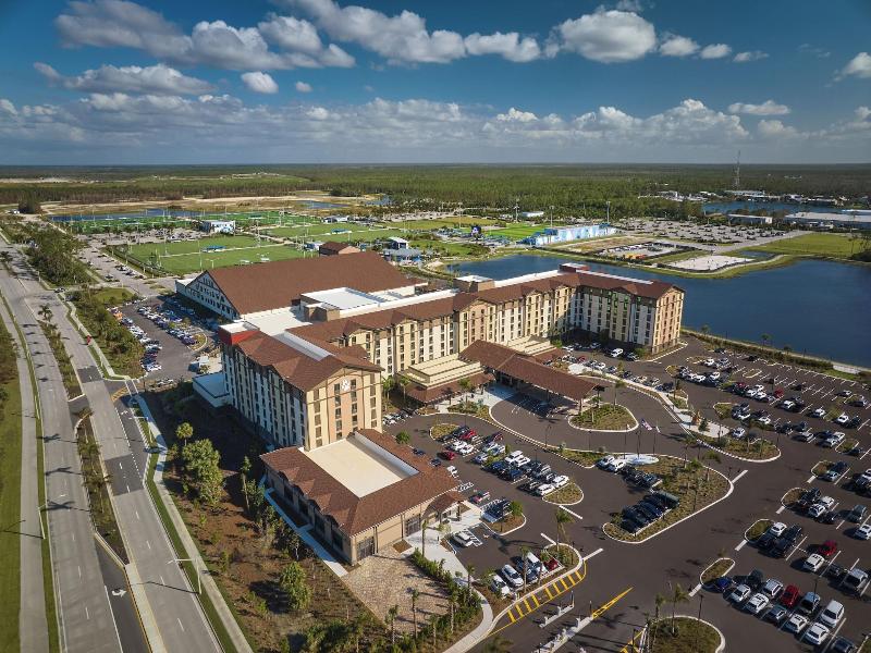 Great Wolf Lodge Naples image