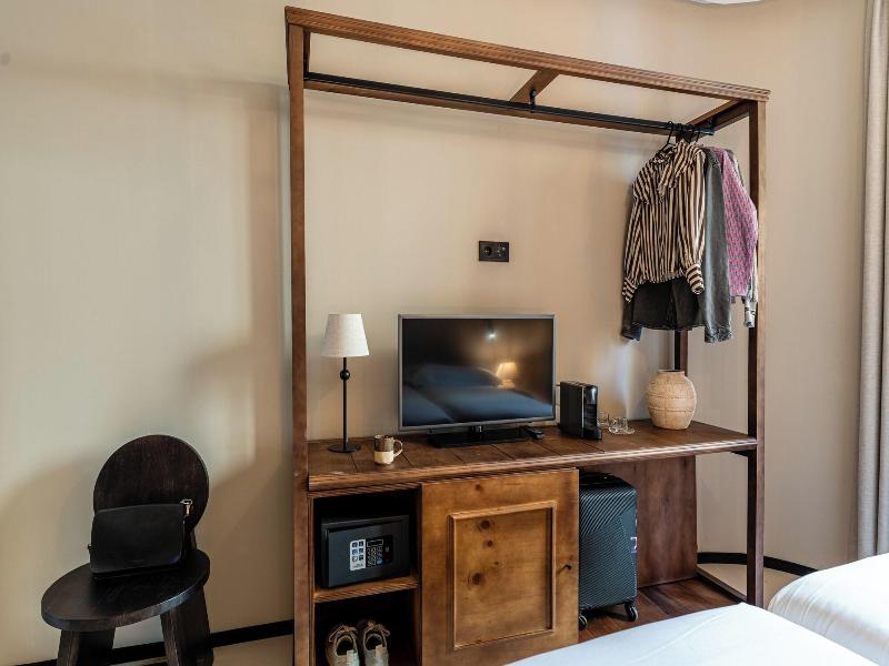 Casa Teva Lisboa Boutique Hotel By Chic&basic image