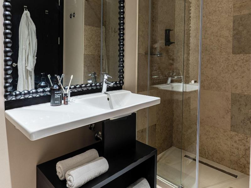 Casa Teva Lisboa Boutique Hotel By Chic&basic image