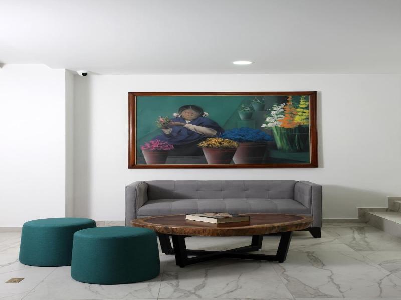 Cã­rculo Condesa image