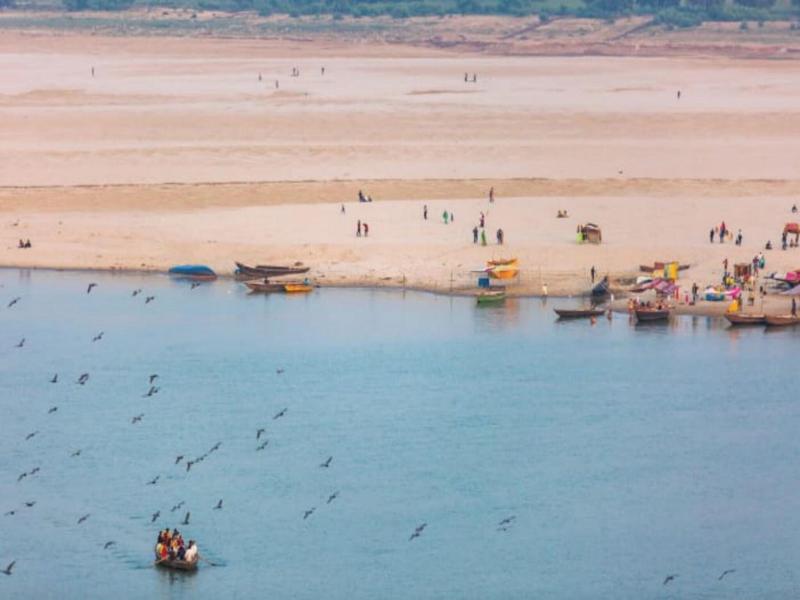 Sada Shiv Guest House Near Ganga River image