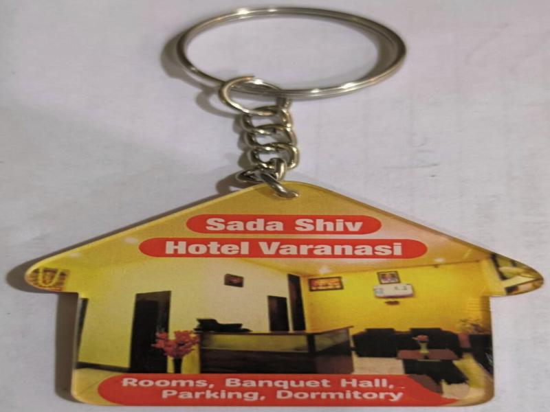 Sada Shiv Guest House Near Ganga River image