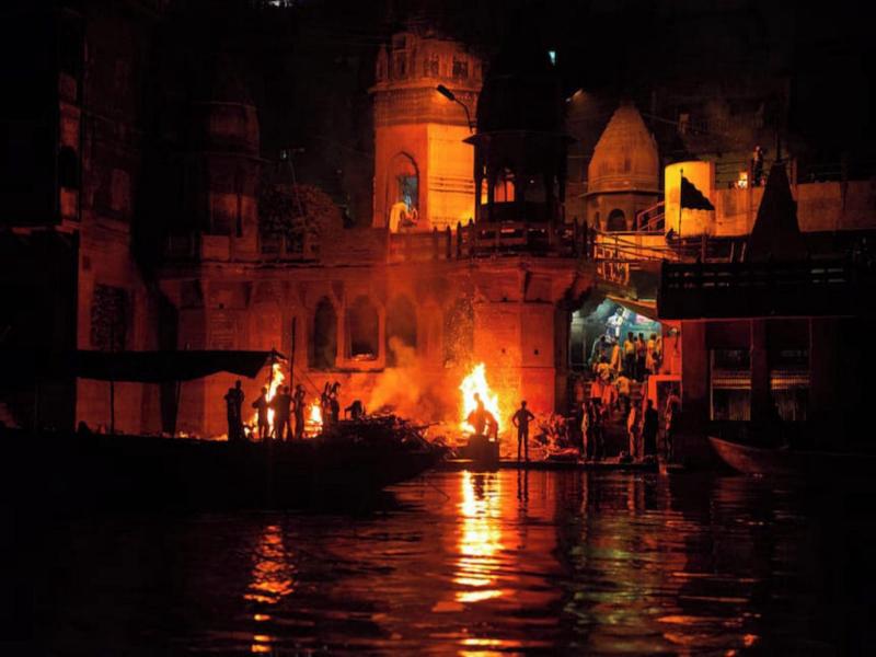 Sada Shiv Guest House Near Ganga River image