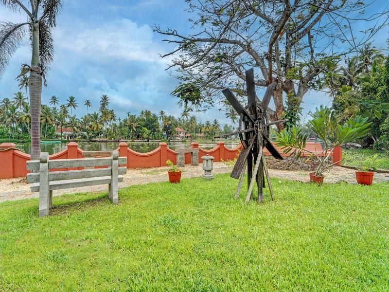 Alaya Stays Palm Dale By The Backwaters image