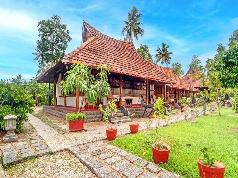 Alaya Stays Palm Dale By The Backwaters image