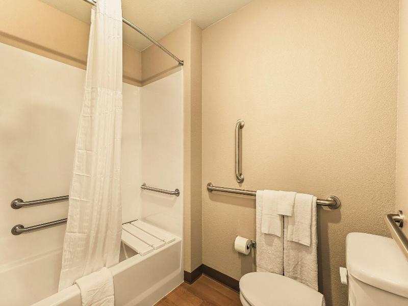 Livaway Suites Seattle-renton image