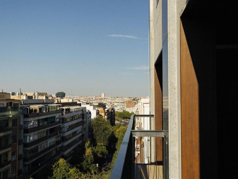 Atipico Madrid image