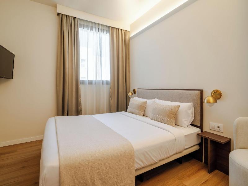 Atipico Madrid image