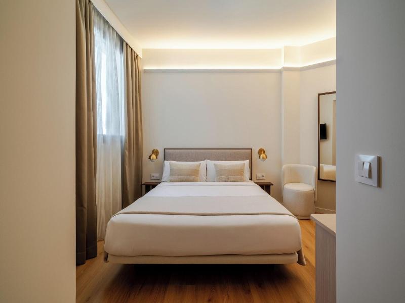 Atipico Madrid image