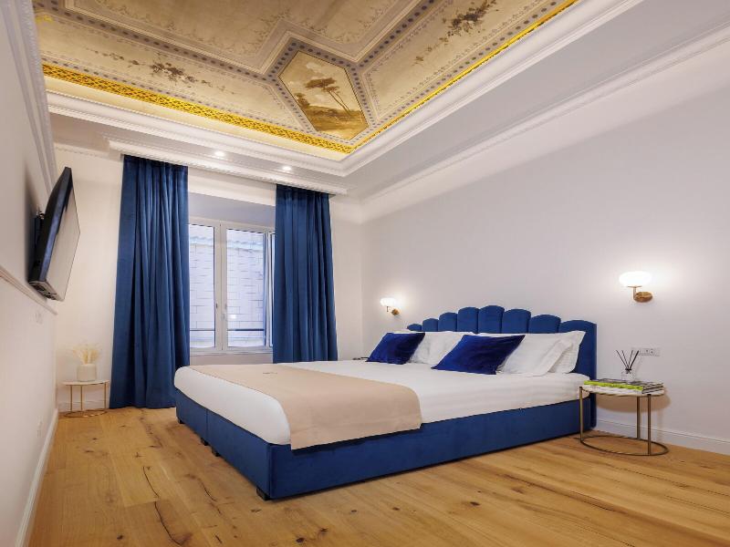 Sm Mellini Relais image