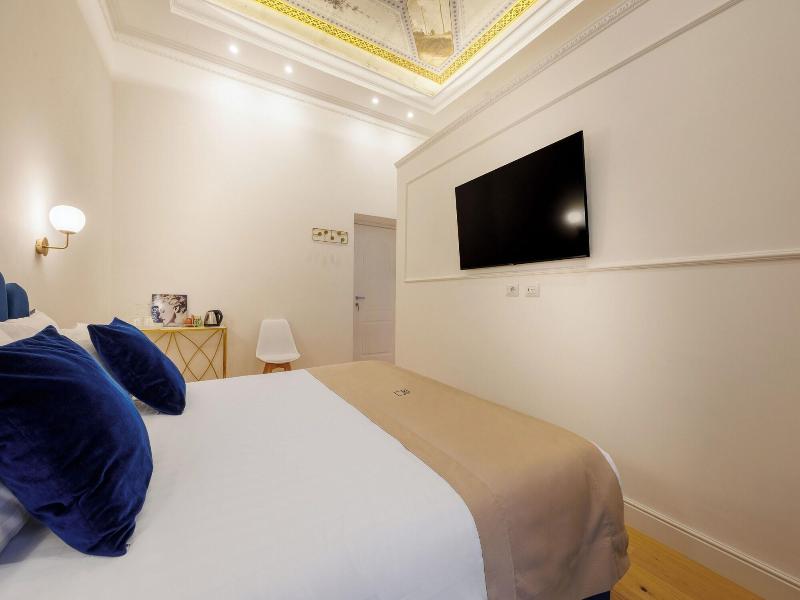 Sm Mellini Relais image