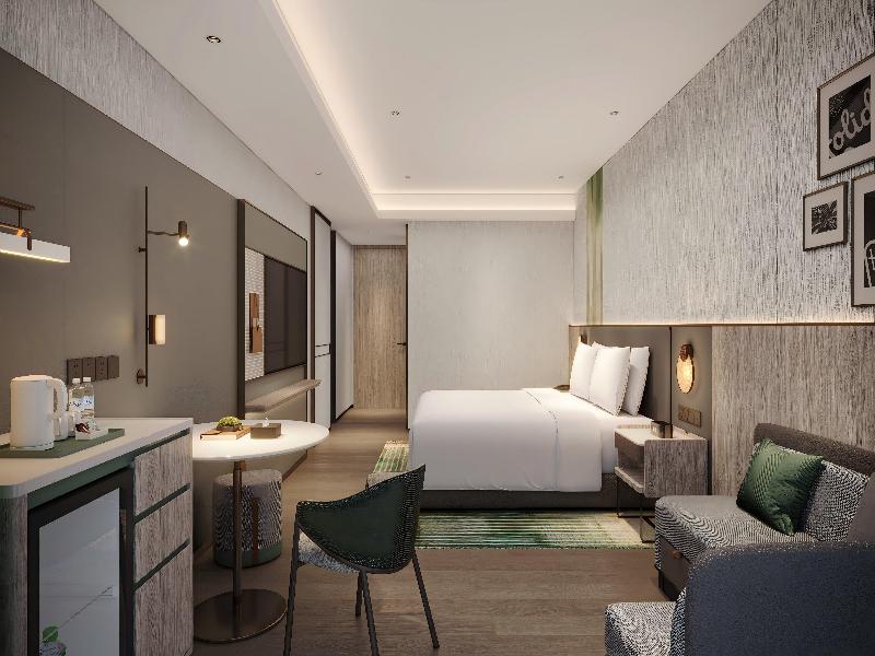 Holiday Inn Jinan Daming Lake by IHG image