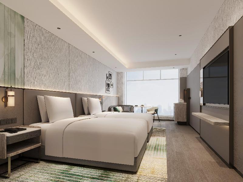 Holiday Inn Jinan Daming Lake by IHG image