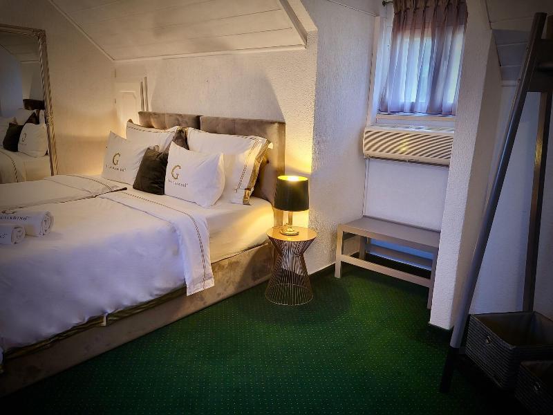Villa Giardino Heritage Boutique Hotel Bol image