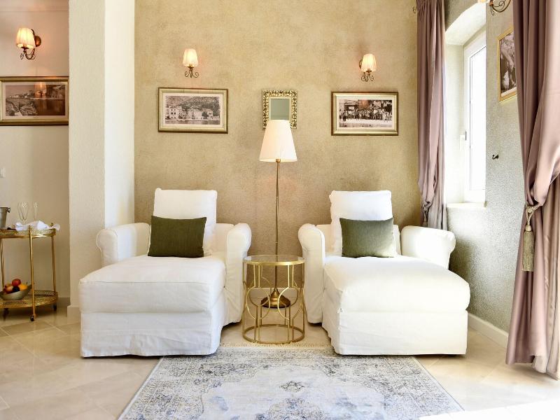Villa Giardino Heritage Boutique Hotel Bol image