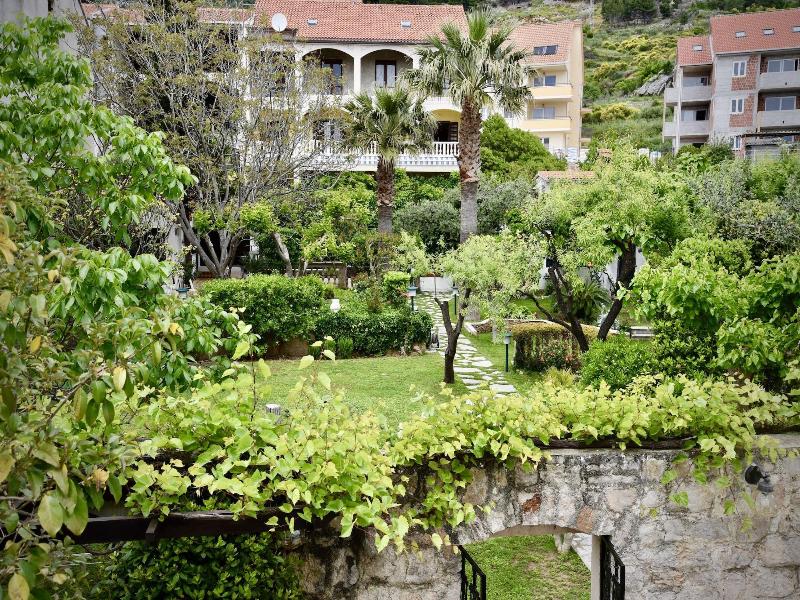 Villa Giardino Heritage Boutique Hotel Bol image