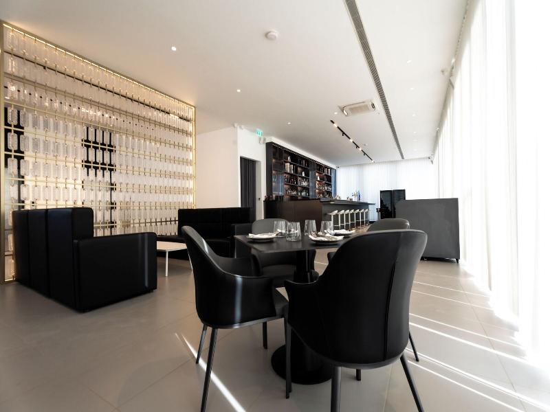 One Riviera Hotel And Residences image