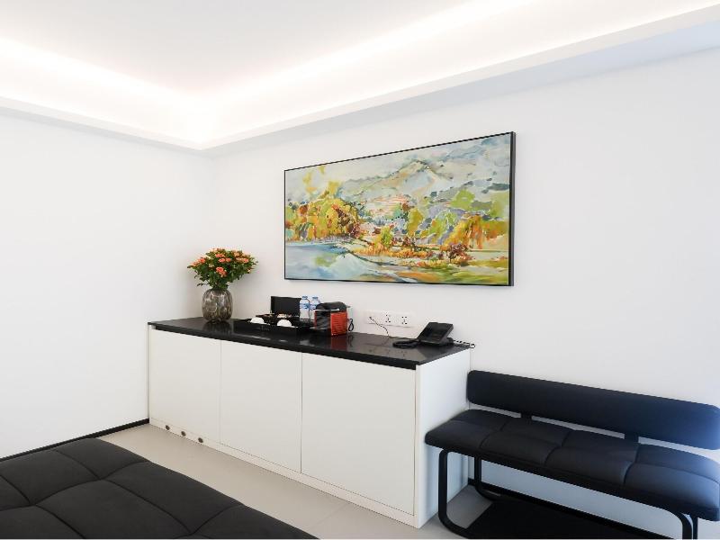 One Riviera Hotel And Residences image