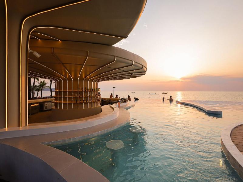 La Solaya Khao Lak image