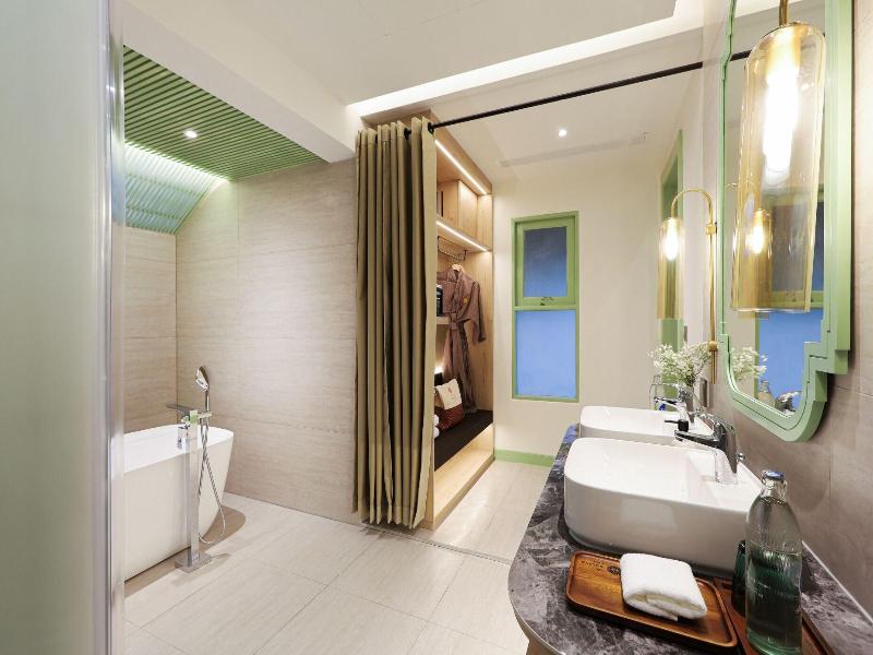 La Solaya Khao Lak image