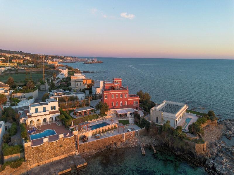 Villa Giada Luxury Boutique Hotel image